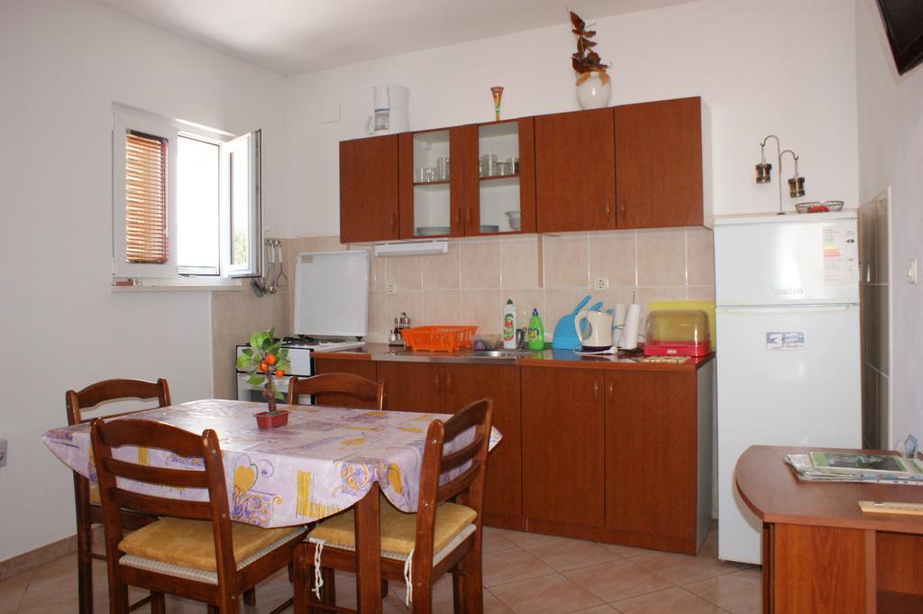 Apartments Kairos - Bili 9 Kaštela Exteriér fotografie