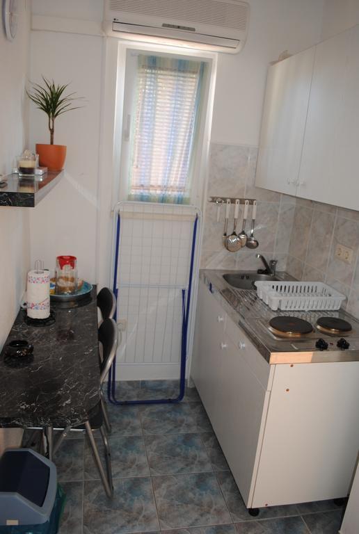 Apartments Kairos - Bili 9 Kaštela Pokoj fotografie